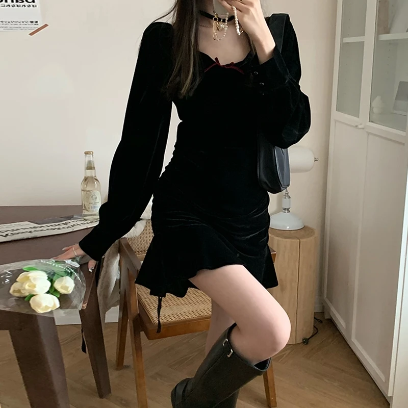 

Женские платья МАЗ