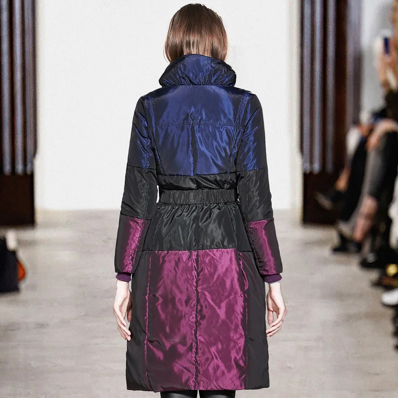 Новинка 2019 зимнее теплое женское пуховое пальто черно-фиолетовая Женская