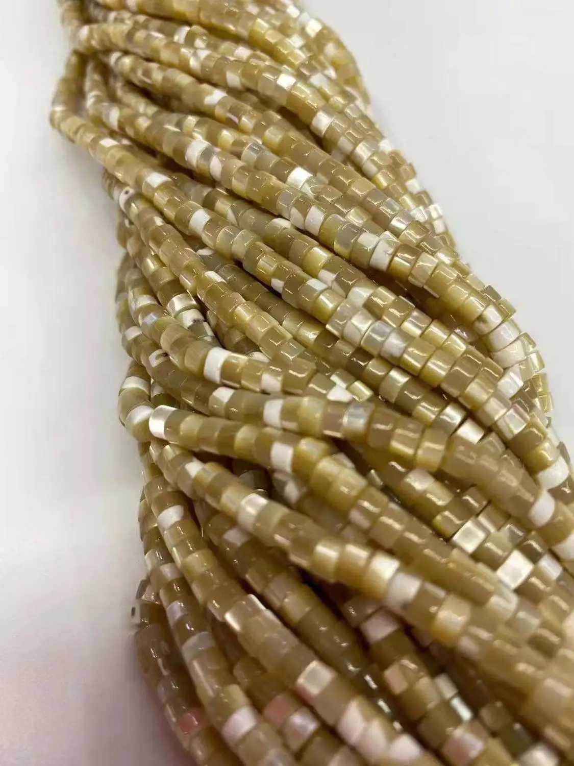 

Натуральная подковообразная оболочка AAAAA, угол резки 2x3 мм x 4 мм, ювелирные изделия «сделай сам» из бутика, кристалл длиной 38 см