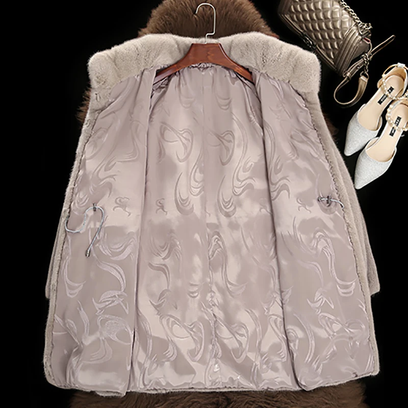 

2020 winter new whole mink fur coat women's long fashion elegant middle-aged bread collar mink fur coat