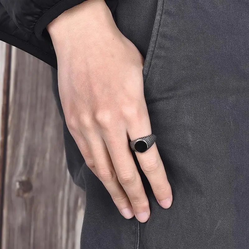 

2021 Vintage Silver Color Ring for Men Fashion Stainless Steel Men Rings Wedding Bands Engagement Anel Punk Male Jewelry Gift