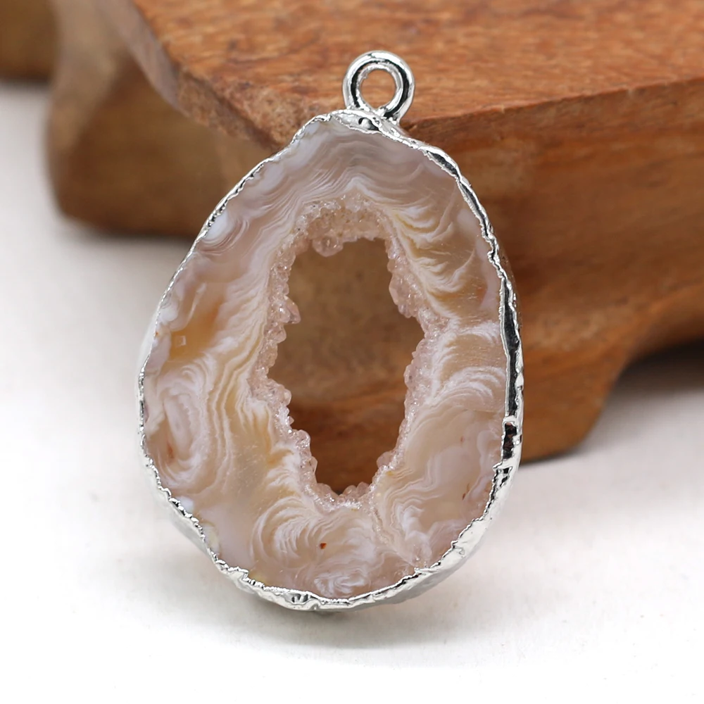 

Natural Stone Gems Irregular Shaped Gray Agate Pendant Handmade Crafts DIY Necklace Earrings Jewelry Accessories Gift Making