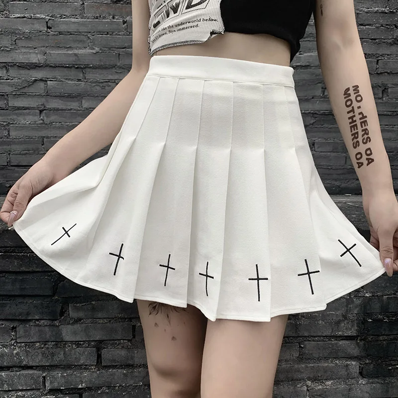 

2021 Spring And Summer New Punk Style A-Line Half-Length Pleated Skirt High Cold Korean Version Of The Little Black Dress