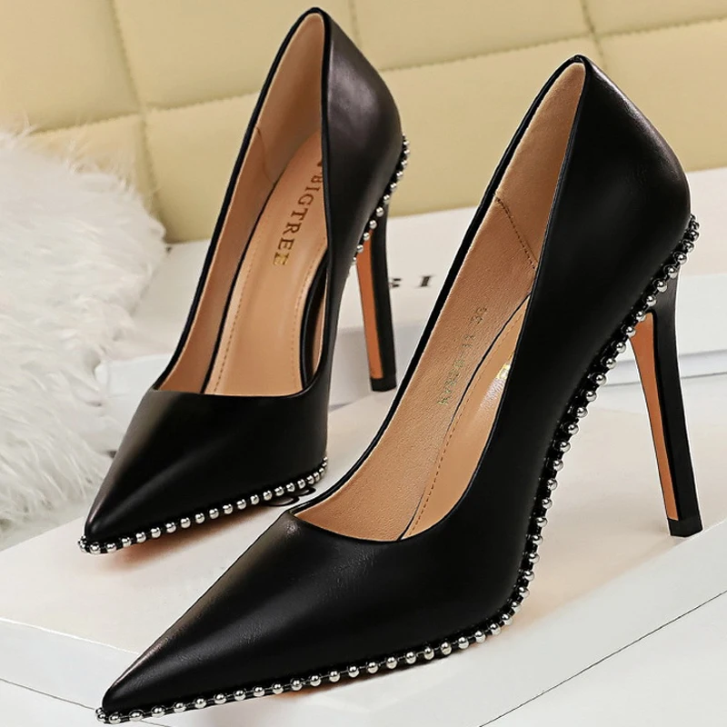 

Shoes Rivet Woman Pumps 2021 New High Heels Stiletto Pu Leather Women Heels Sexy Party Shoes Female Heel Plus Size 43