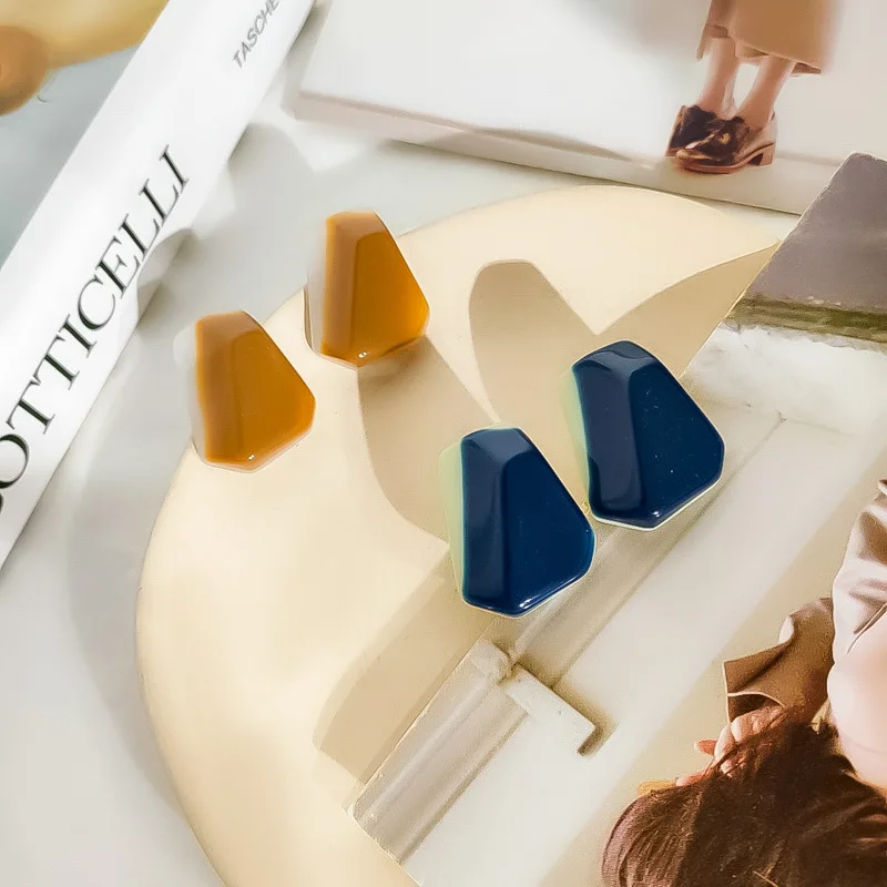 Серебряные серьги гвоздики в европейском и американском стиле простые акриловые