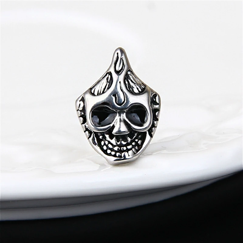 

Stainless Steel Fire Skull Stud Earrings For Women Silver Color Hip Hop Rock Punk Earrings Piercing Ear Fashion Jewelry 1pcs