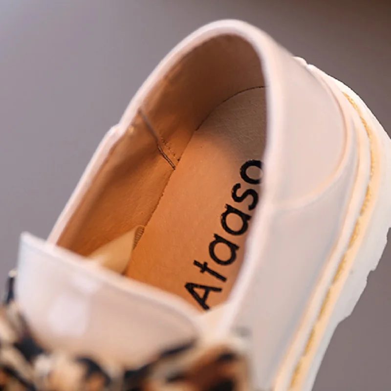 Туфли для девочек модные весенне-осенние детские элегантные леопардовые туфли