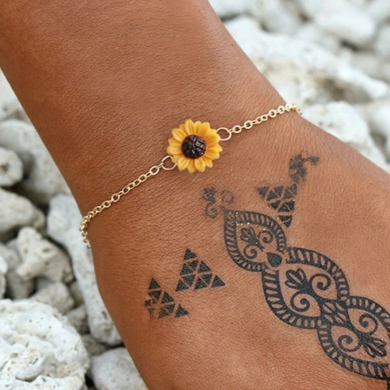 5PCS/Set Necklace Earring Bracelet Ring Set Women Fashion Jewelry Accessories Sunflower Jewelry Gifts Charm Pendant Necklaces