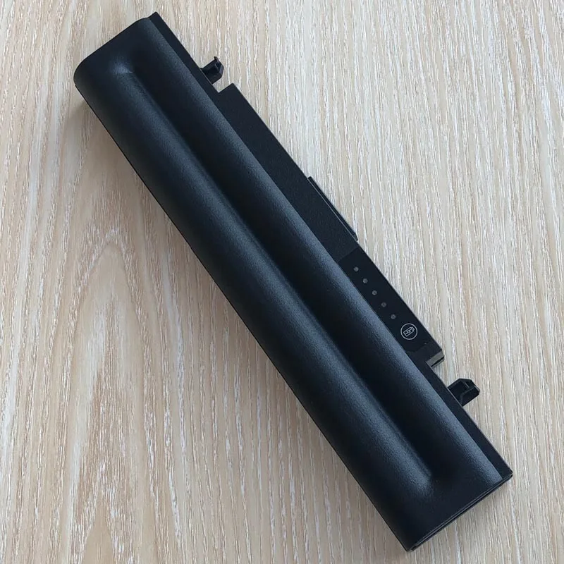 Аккумулятор для ноутбука SAMSUNG 5200 мАч 6 ячеек R460 R510 R65 R70 R700 R710 Q310 Q210 NP-R40 P50 |