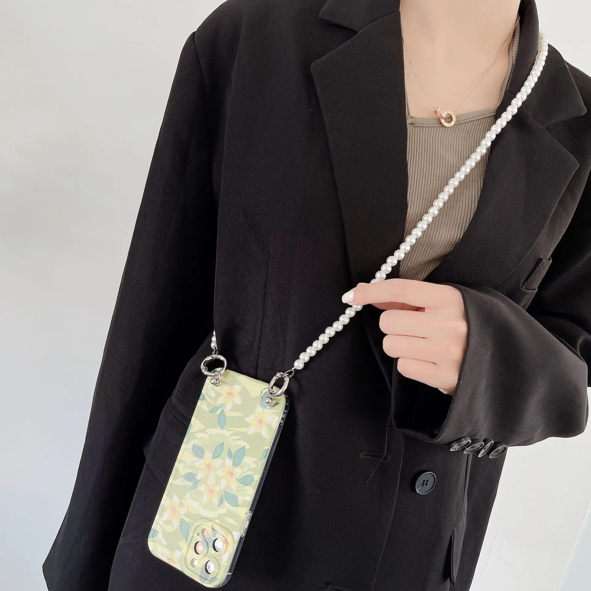 

Ins Diagonal Straddle Strap Long Short Pearl Chain Phone Case For iPhone 13pro max 11 XS max 78 For iPhone 7plus 8 SE 12proCoque