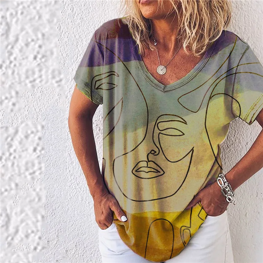 

Ретро градиентное граффити Графический Футболка с треугольным вырезом для женщин свободные летние футболки 2021 летняя творческая уличной м...