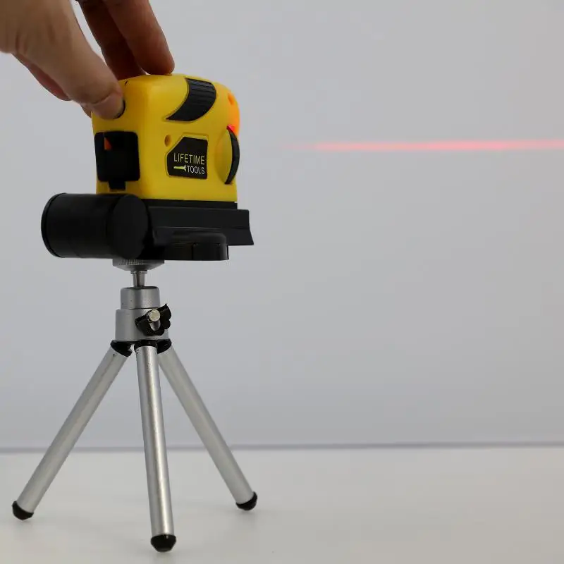 Лазерный уровень 4 в 1 самонивелирующийся 3d-лазер поворот на 360 градусов |
