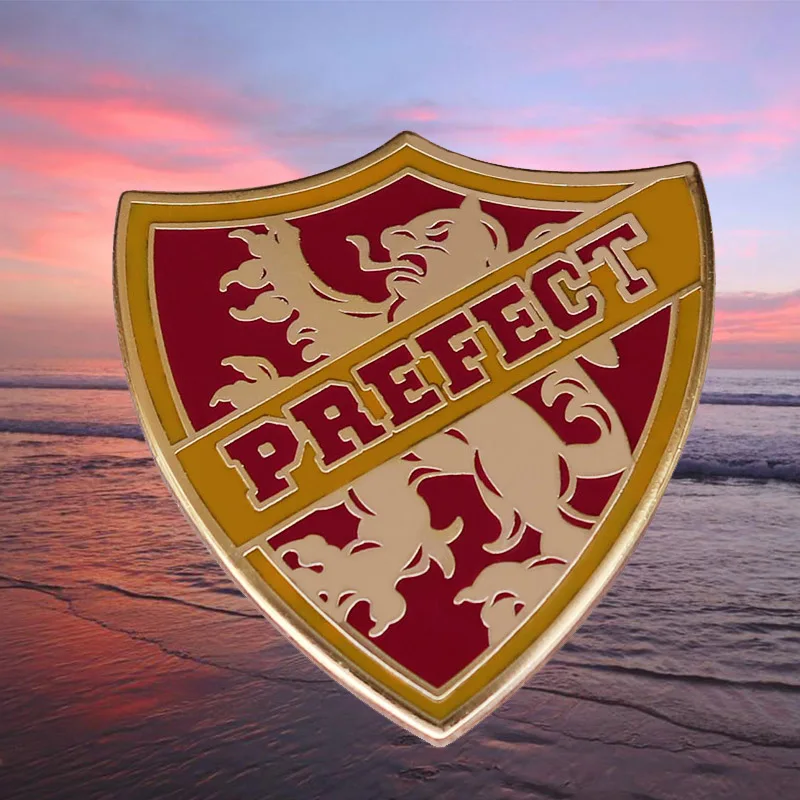 Превосходный защитный значок будет сильнее, чем у вас.