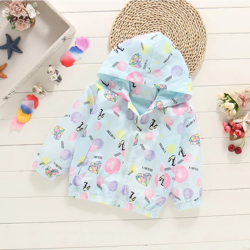 Милая куртка для девочек на весну и осень Верхняя одежда мальчиков Куртка