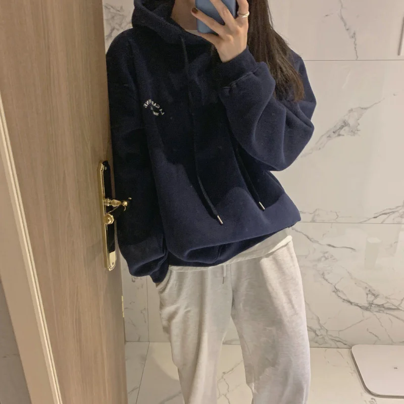

Hong Kong Style Autumn Retro Street Design Sense Japanese Fashion Casual Fleece and Thick Loose Blue Sweater for