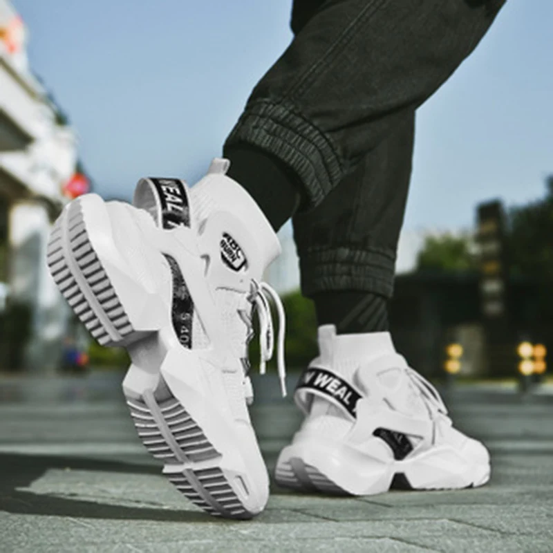 

2021 New Spring/autumn Men Casual Sport Shoes Breathable Sneakers Fashion Comfortable Solid Color Round Toe Male Footwear