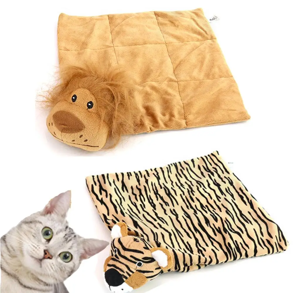 

1 Pcs Ring Paper Cat Toy Tiger Lion Head Plush Cat Toy Sisal Cat Scratcher Board Scratching Post Mat Toy Creative Pet Supplies
