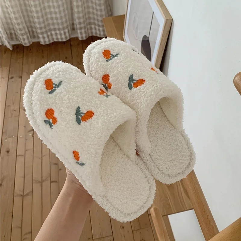 

Autumn and Winter New Fashion Cotton Slippers Cartoon Cute Girl Heart-shaped Wool Lamb Indoor Home Furry Drag Girl
