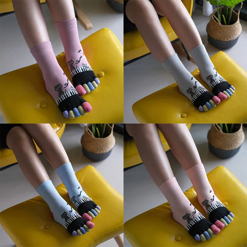 Женские хлопковые Мультяшные носки с пятью пальцами Милая кошка пианино