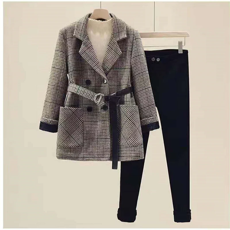 

2021 Autumn Winter Fashion New Plaid Waist Lapel Long-Sleeved Plus Cotton Woolen Temperament Women's Jacket Trend H459
