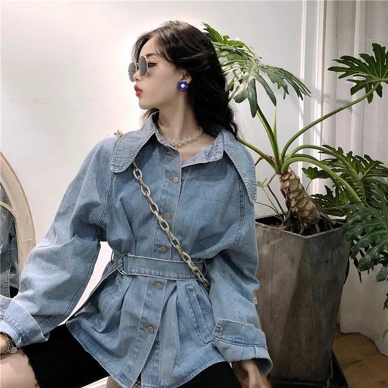Джинсовая куртка Женская Корейская версия на бретельках с облегающим поясом