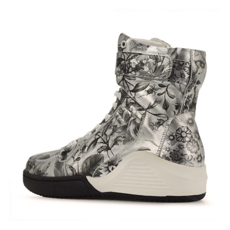 Мужские ботинки из натуральной кожи с серебряным принтом корейские повседневные