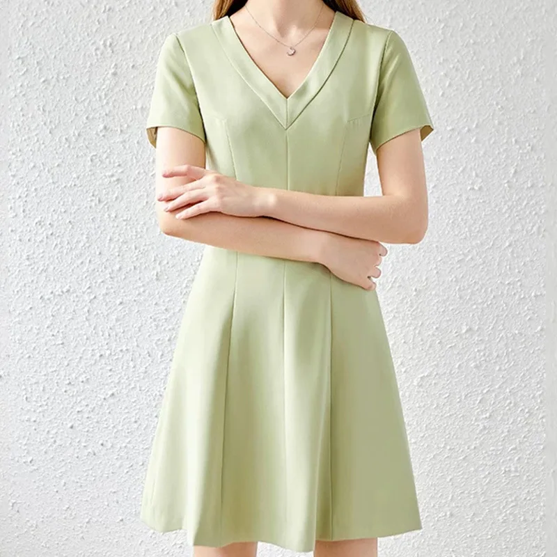 

French style dress women's 2021 spring and summer new fashion slim daily commuting waist umbrella skirt