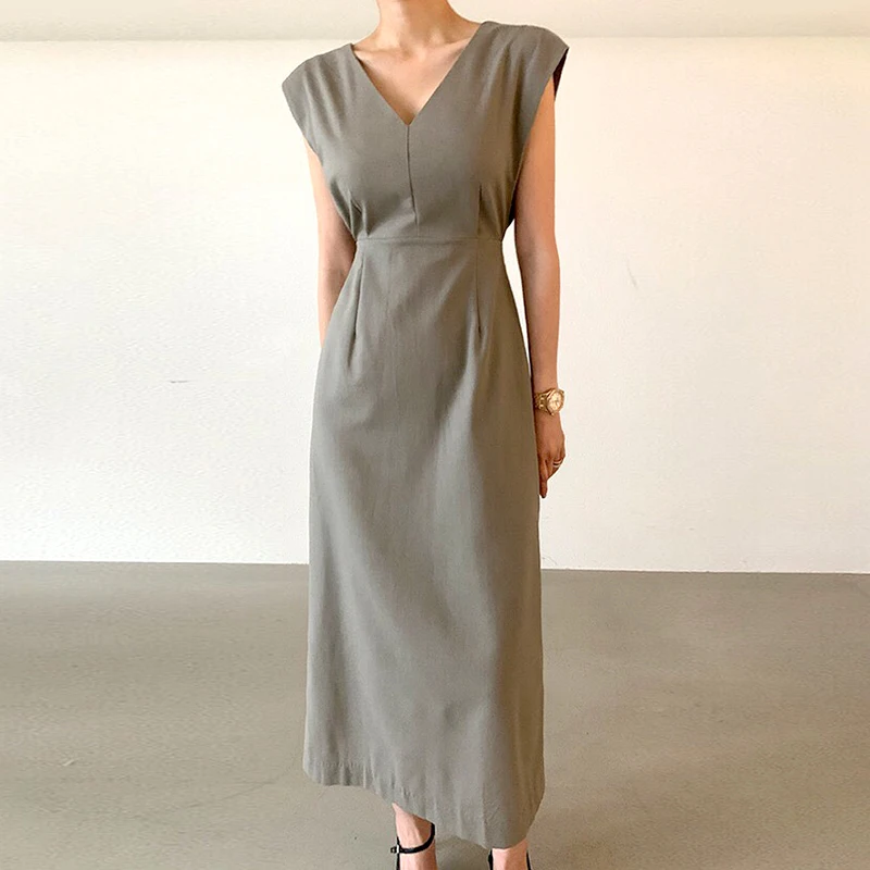 

Korejpaa Women Dress 2021 Summer Korean Fashion Chic Simple Temperament V-neck Pleated Waist Slim Sleeveless Long Hip Vestidos