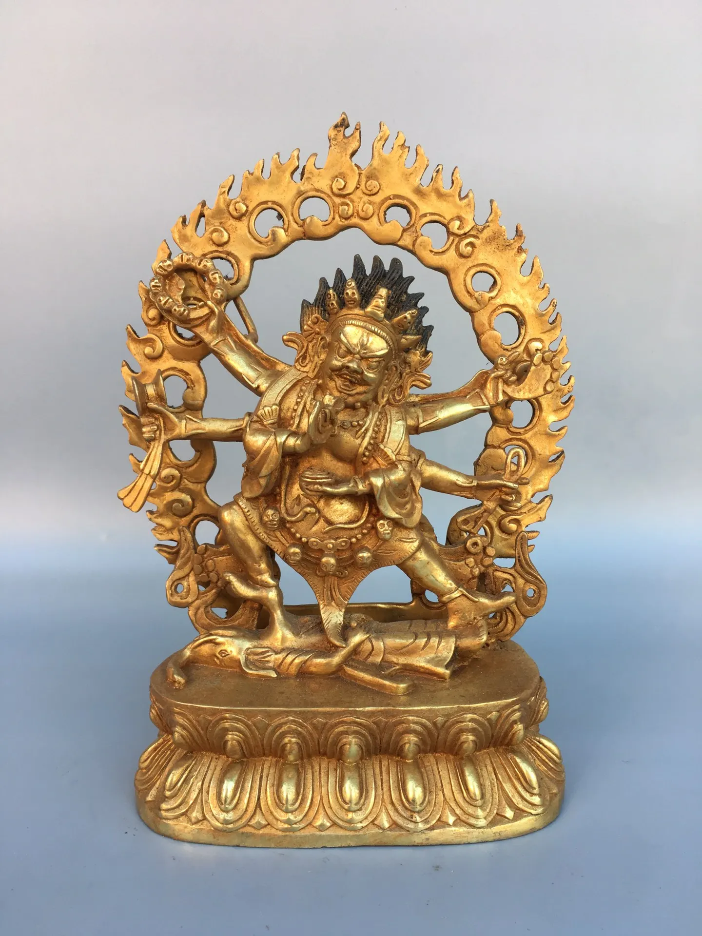 

9"Chinese Folk Collection Old Bronze Gilt Six-armed Mahakala Back light Standing Buddha Enshrine the Buddha Ornaments Town House