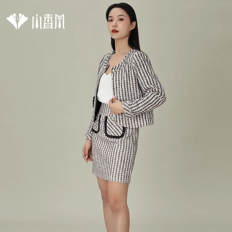 

Shzq 2021 Новое осенне-зимнее пальто маленькие знаменитости короткий топ французский высокий OL Женская одежда