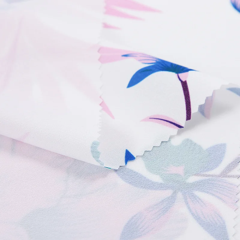 150 см в ширину мягкая черно-белая тонкая ткань с цветочным принтом для платьев