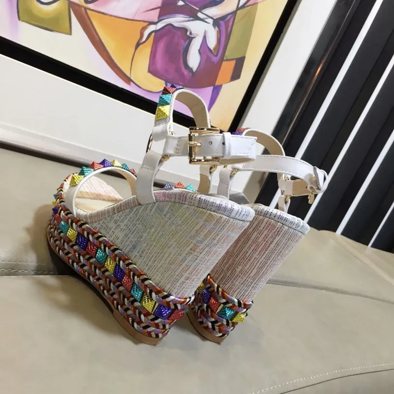 

Ollymurs Women Fashion Thick Sole Sandals Shoes Genuine Leather Chic Luxury Brand Designers Sheepskin Insole Sandals Platform