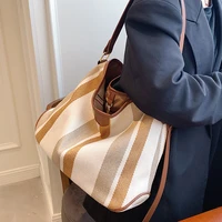 high capacity crossbody messenger shoulder bags for women 2021 fashion casual trends female travel shoulder bags handbags purses