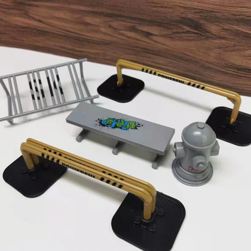 

1Set/10Pieces Skateboard Accessories Mini Finger Skateboard Playsets Mini Gadget Toys Toddlers Sensory Activity Fingerboard Kit