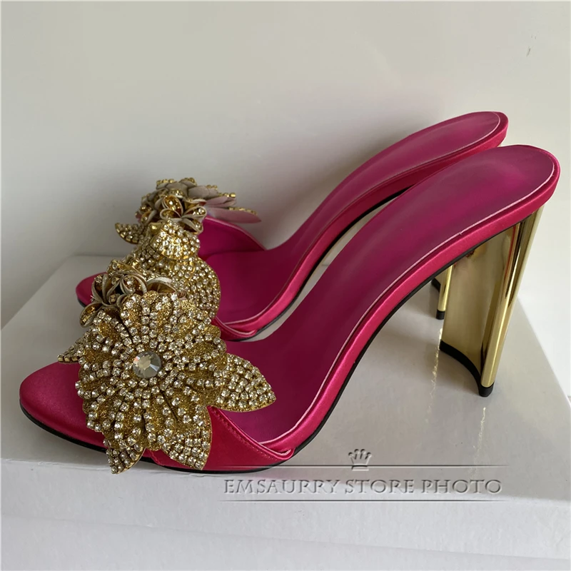 Туфли вечерние атласные на высоком каблуке блестящие украшенные блестками