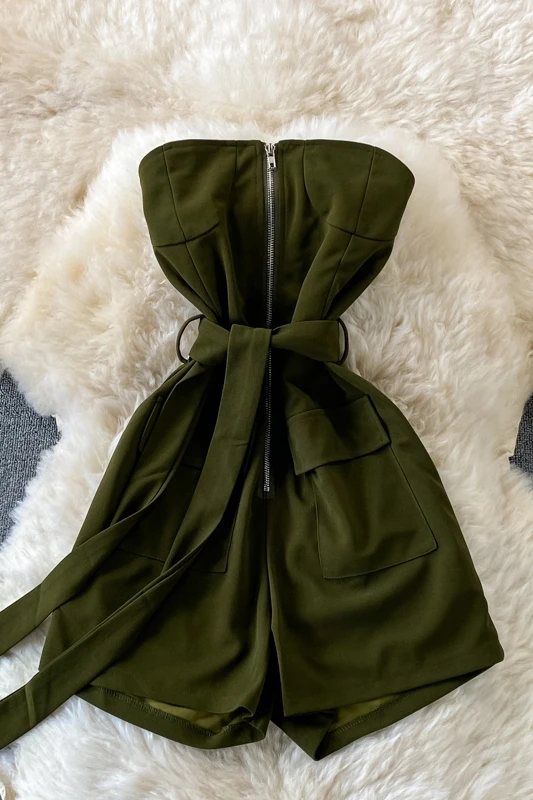 

Tube top jumpsuit female summer was thin, small tall waist 2021 new hot girl tooling wide-leg jumpsuit shorts tide