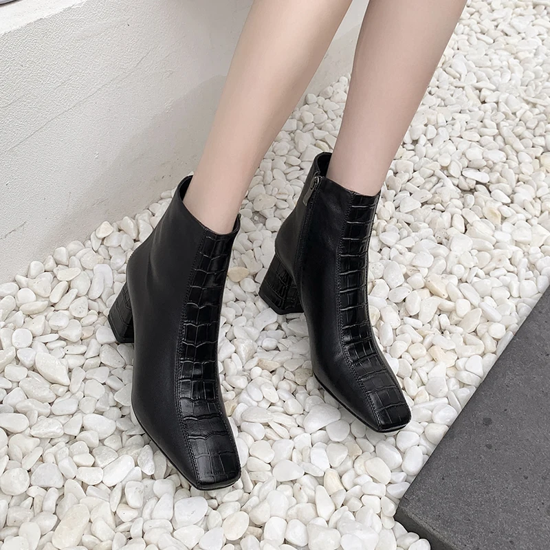 

MoonMeek 2020 Genuine leather boots thick high heels square toe ladies shoes autumn winter black apricot color ankle boots