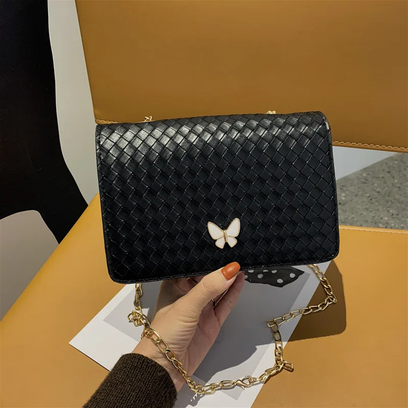 

2021 Butterfly Decoration Woven Solid Color Small Chain Clutch PU Leather Crossbody Shoulder Bag for Women Handbags and Purses