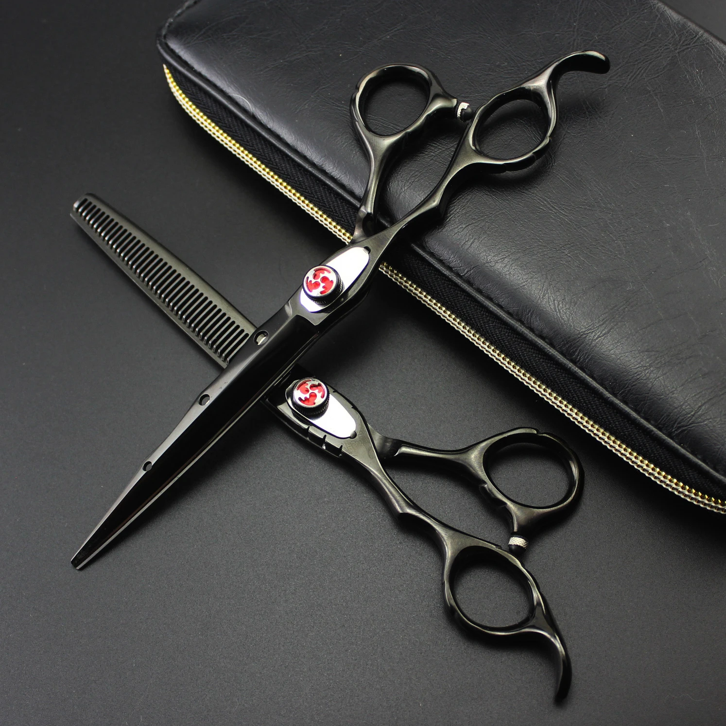 

Leather Bag Left-handed 7 Inch 9cr13 Stainless Steel Black Hair Dresser Scissors