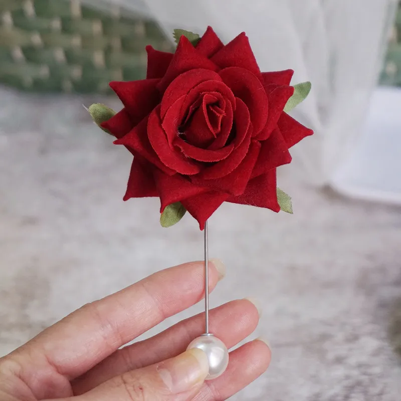 Брошь женская в виде большого цветка элегантная булавка с жемчугом и розой