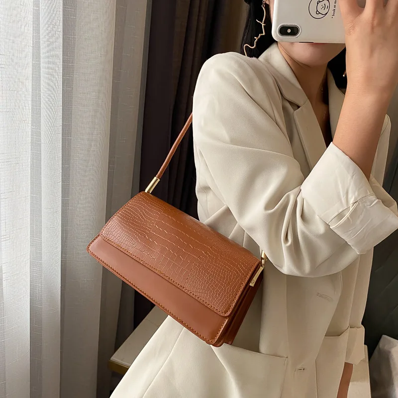 elegant alligator prints baguette bags for women simple luxury handbag designer shoulder bag fashion leather female underarm bag free global shipping