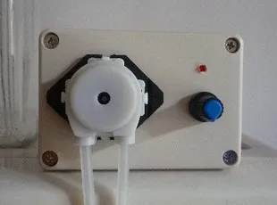 Лабораторный перистальтический насос с регулируемой скоростью измерение