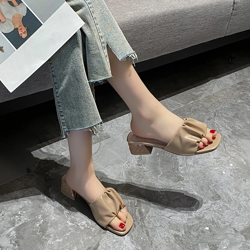 

Shoes Woman's Slippers Square heel Med Heeled Mules Luxury Slides 2021 Summer Block Soft High Designer PU Rubber Rome Hoof