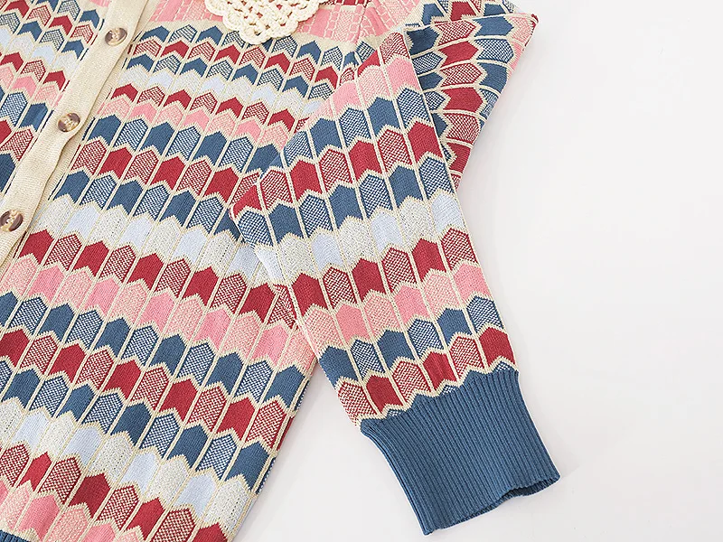 

Autumn Fashion Contrast Color Cardigan Sweater Women Single Breasted Female Hollow Out Coat Geometric Pattern Knit Top Jumpers