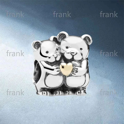 

791395 Love Bear Hug Charm