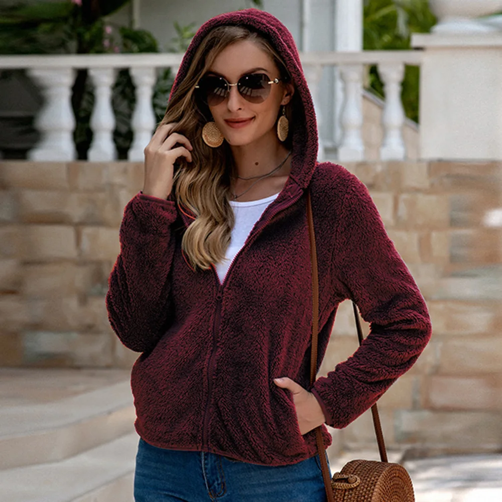 Женская короткая куртка на молнии с капюшоном однотонная Повседневная Свободная