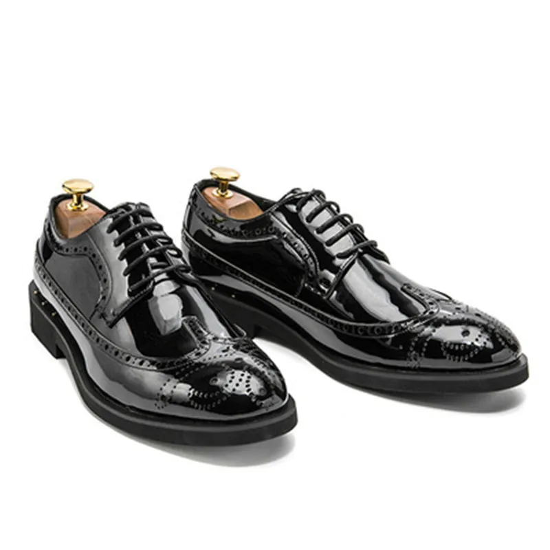 

Size 38-46 Men's Brogues Wedding Shoes Classic Men Blake Oxfords Wingtip Dress Shoes Business Formal Gents Suit Leather Shoes