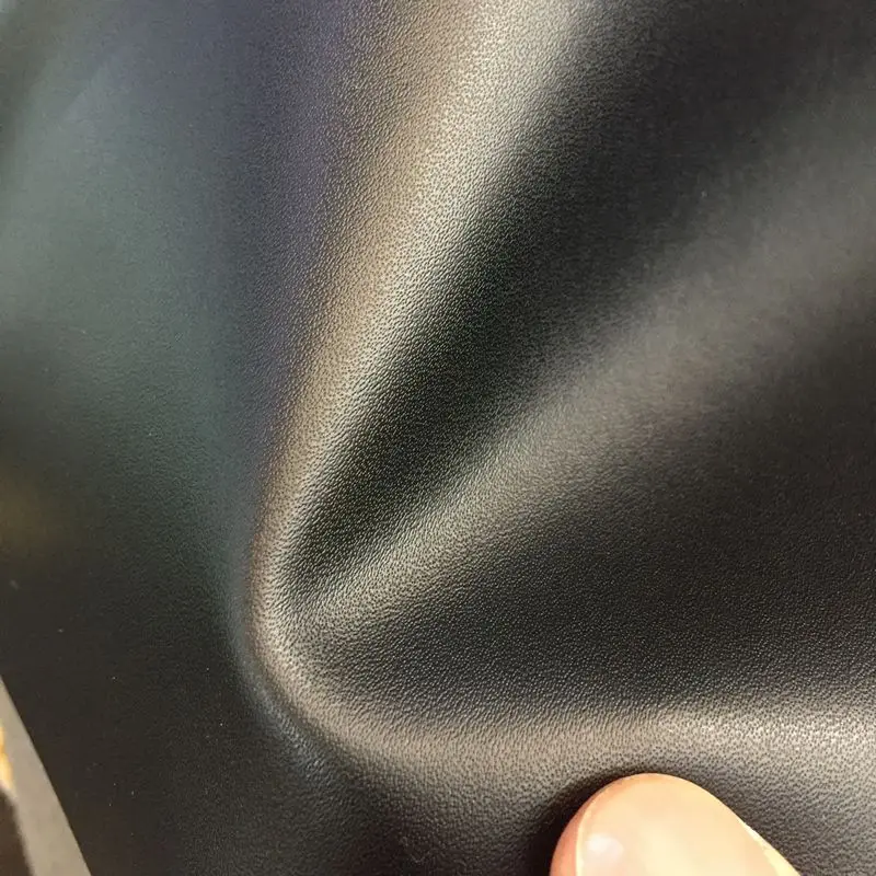 

High-quality Tear Resistance 0.7mm Thickness Black Microfiber Fine Tuxture Synthetic Pu Craft Leather Material