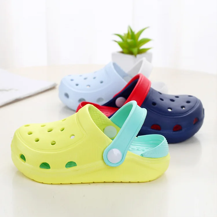 

Beach Slippers Summer Indoor Children's Solid Color Hole Shoes Baby Toddler Slippery Girls Sandals and Slippers Boys Slippers