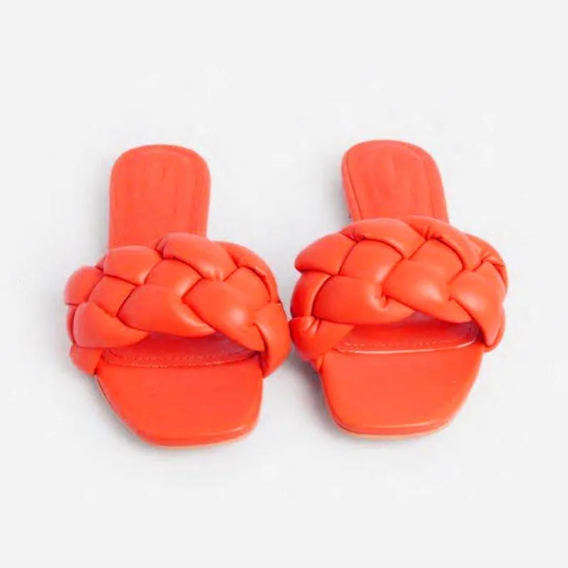 

Summer New Flat Bottom Fashion Women Slides Size 37-41 Slip on Sandals for Woman Outside Beach Flats Shoes Designer Sandals